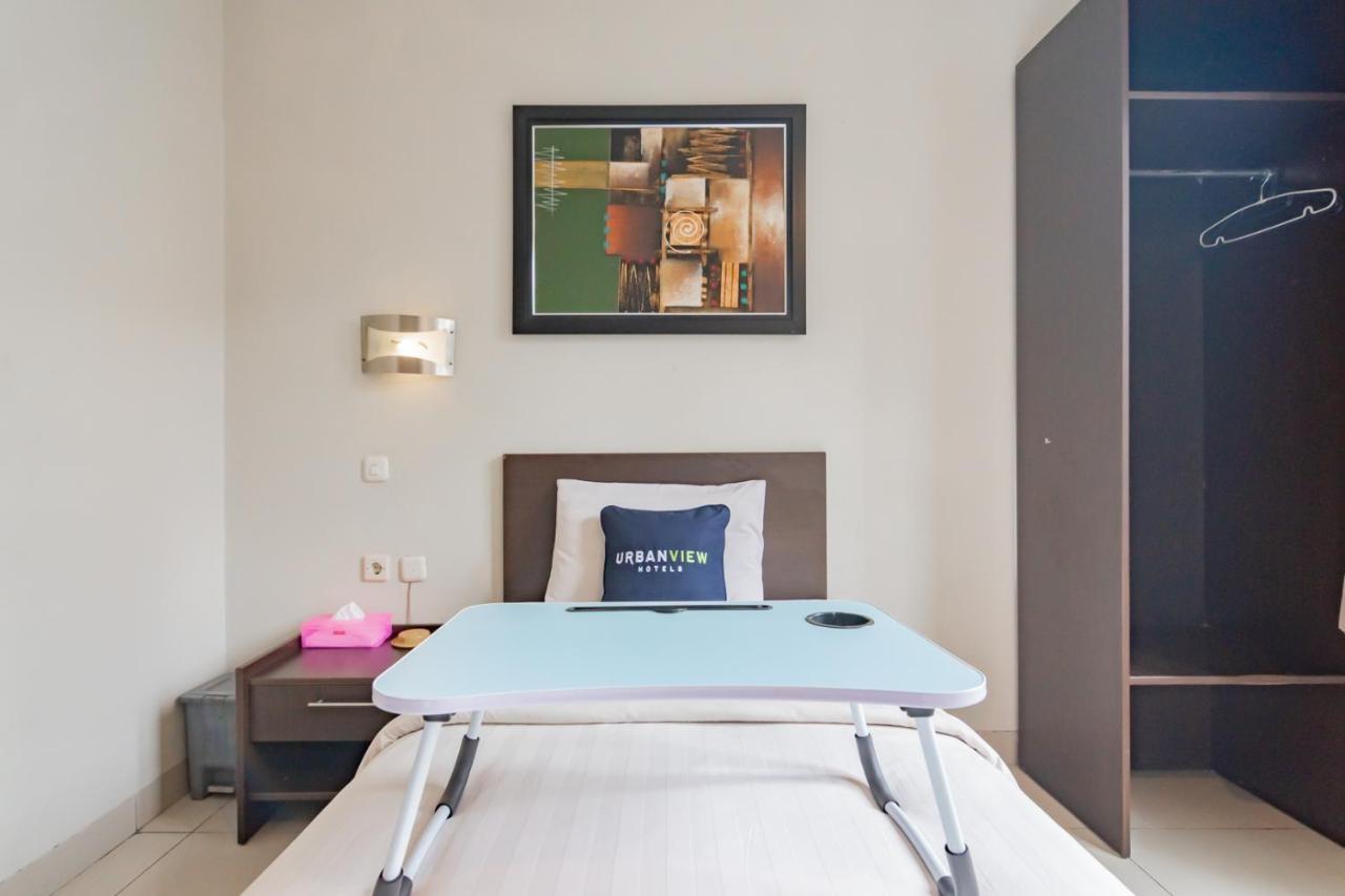 Urbanview Hotel Grand Malabar Бандунг Экстерьер фото