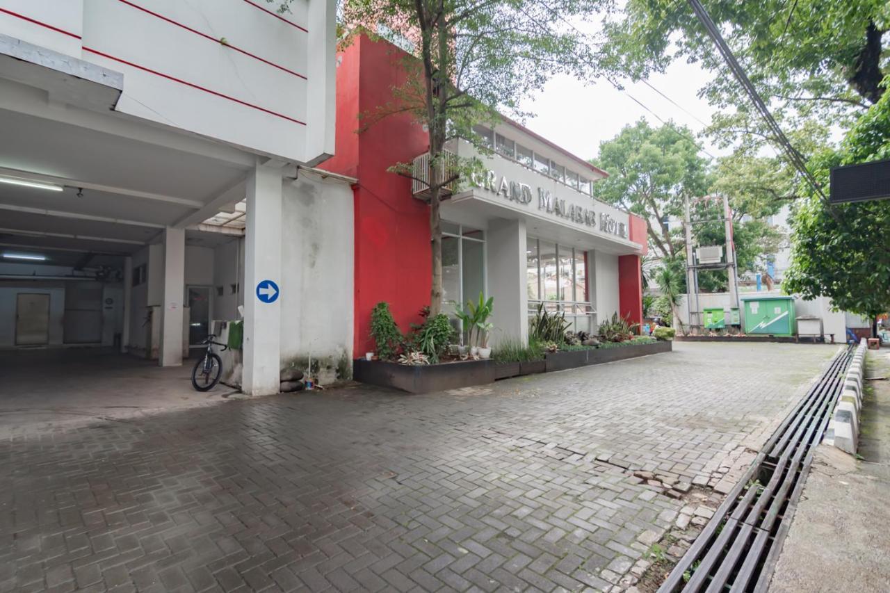 Urbanview Hotel Grand Malabar Бандунг Экстерьер фото
