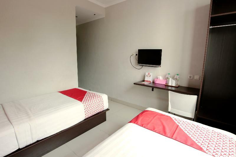 Urbanview Hotel Grand Malabar Бандунг Экстерьер фото
